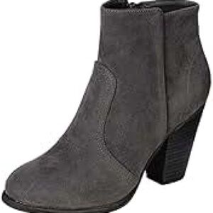 Women's Gray Ankle Boots